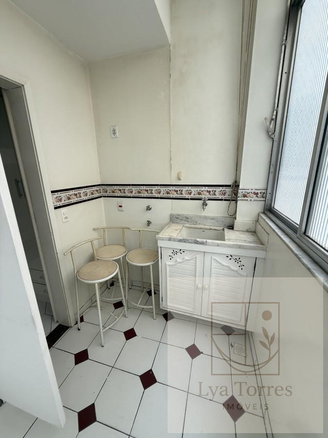 Apartamento de 2 quartos em Copacabana