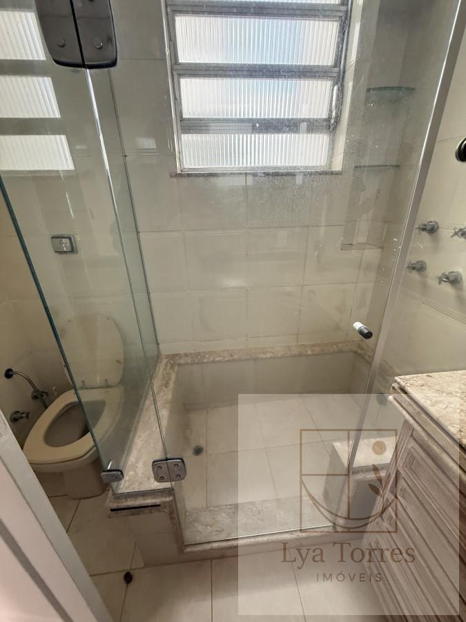 Apartamento de 2 quartos em Copacabana