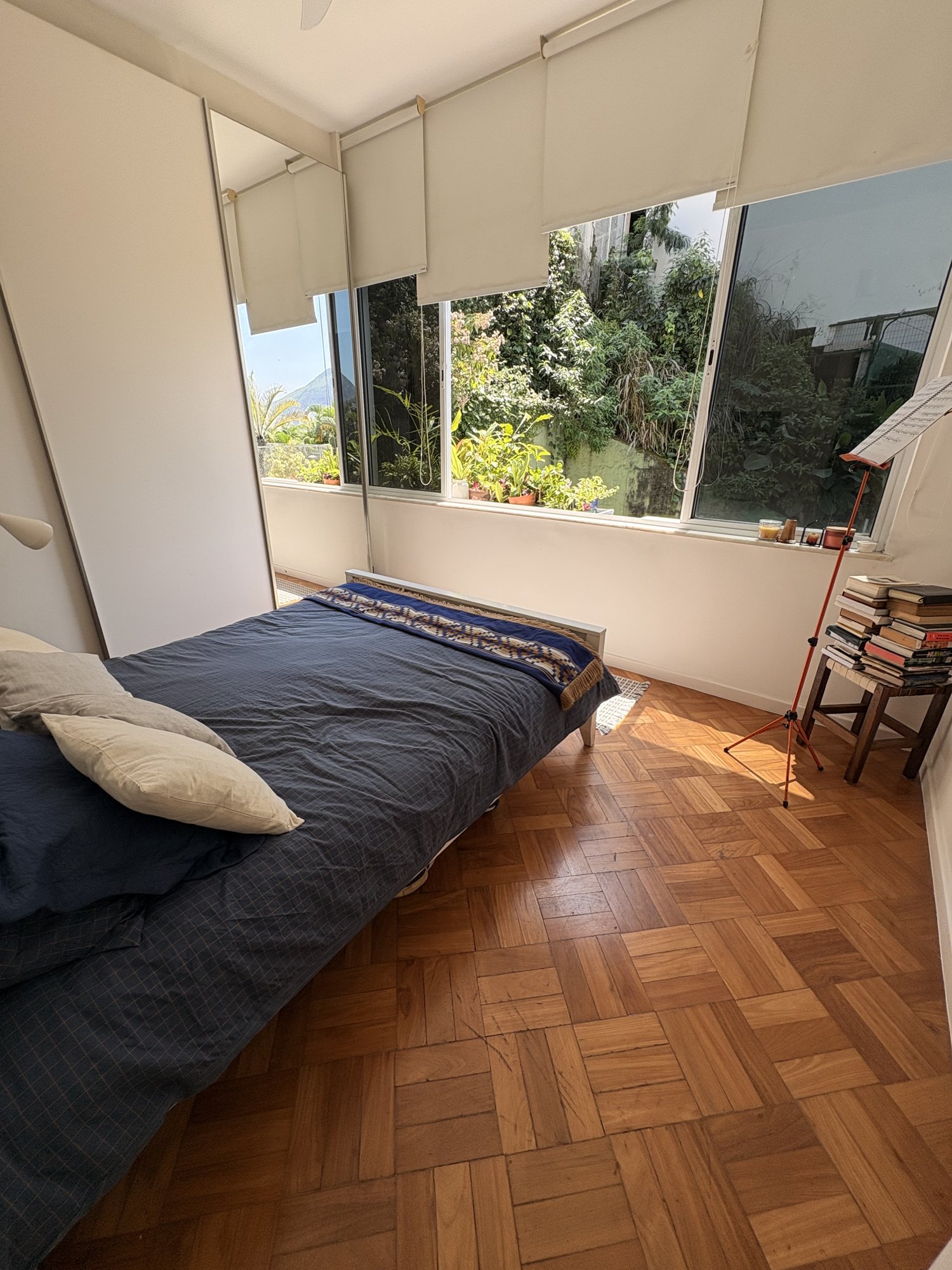 Cobertura de 2 quartos no Leblon