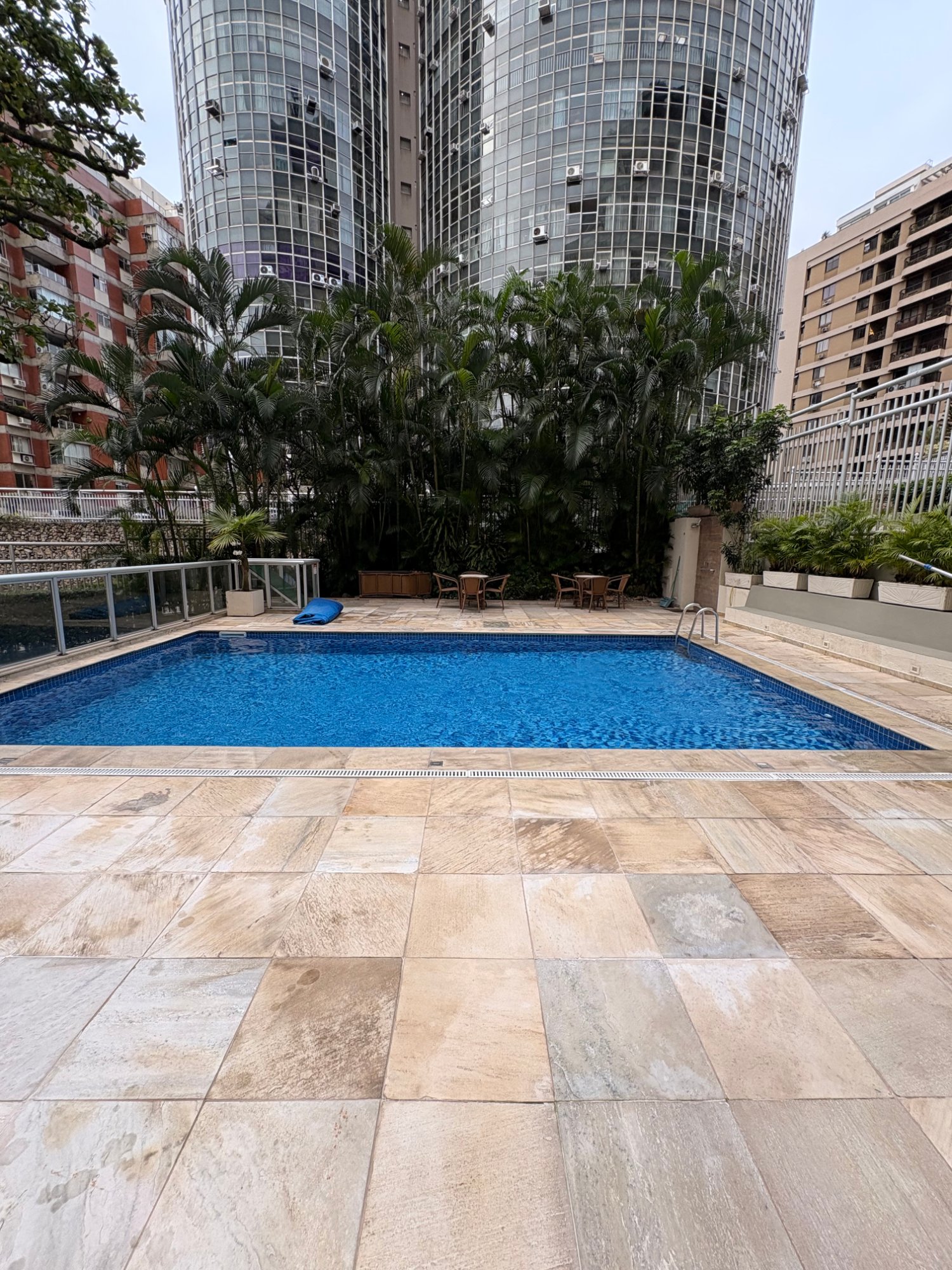 Apartamento de 3 quartos na Lagoa