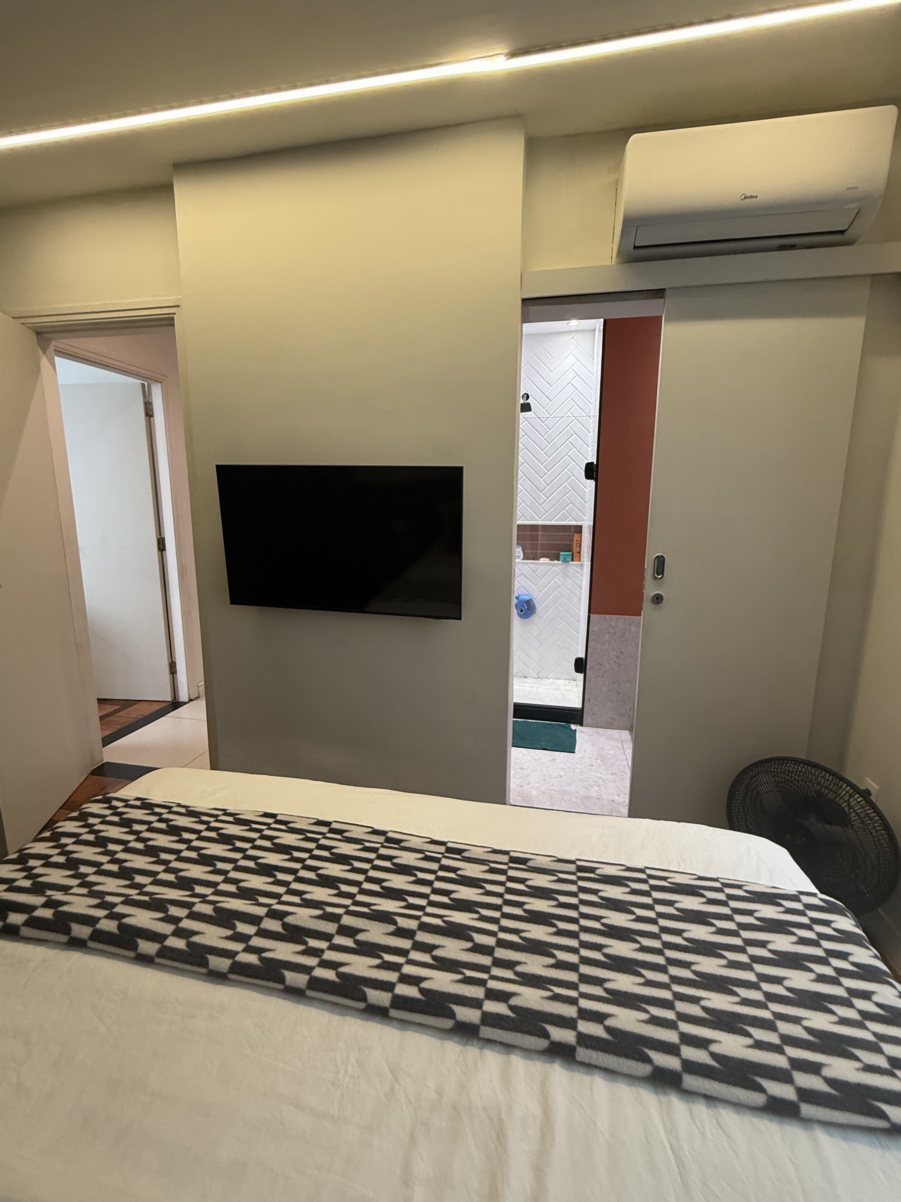 Apartamento de 2 quartos em Copacabana, porteira fechada
