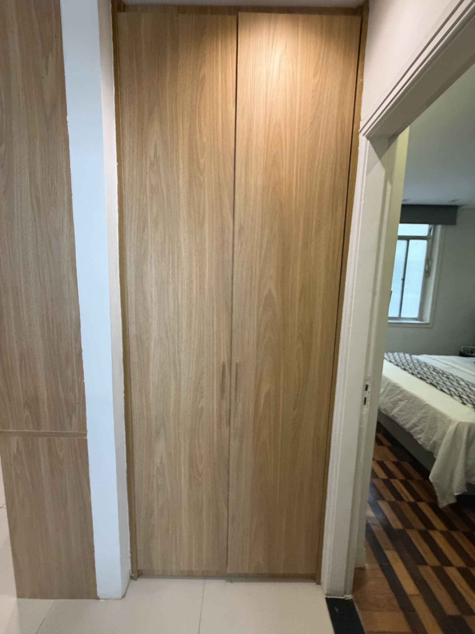 Apartamento de 2 quartos em Copacabana, porteira fechada