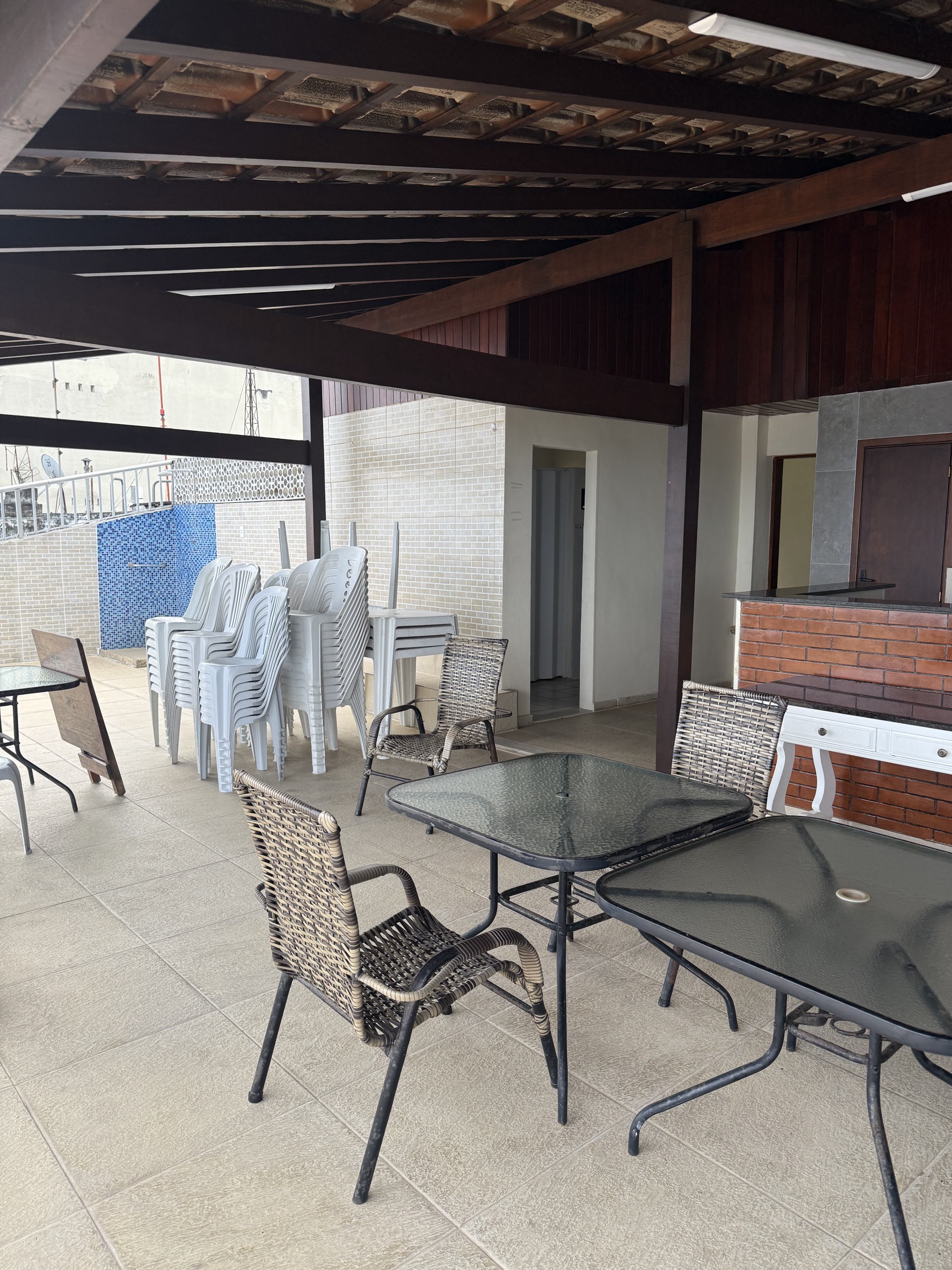 Apartamento de 2 quartos em Copacabana, porteira fechada