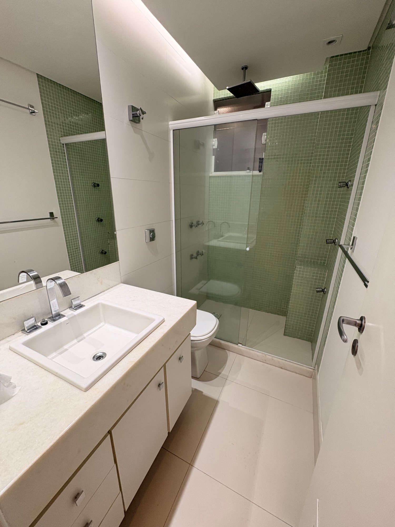 Apartamento de 2 quartos em Copacabana