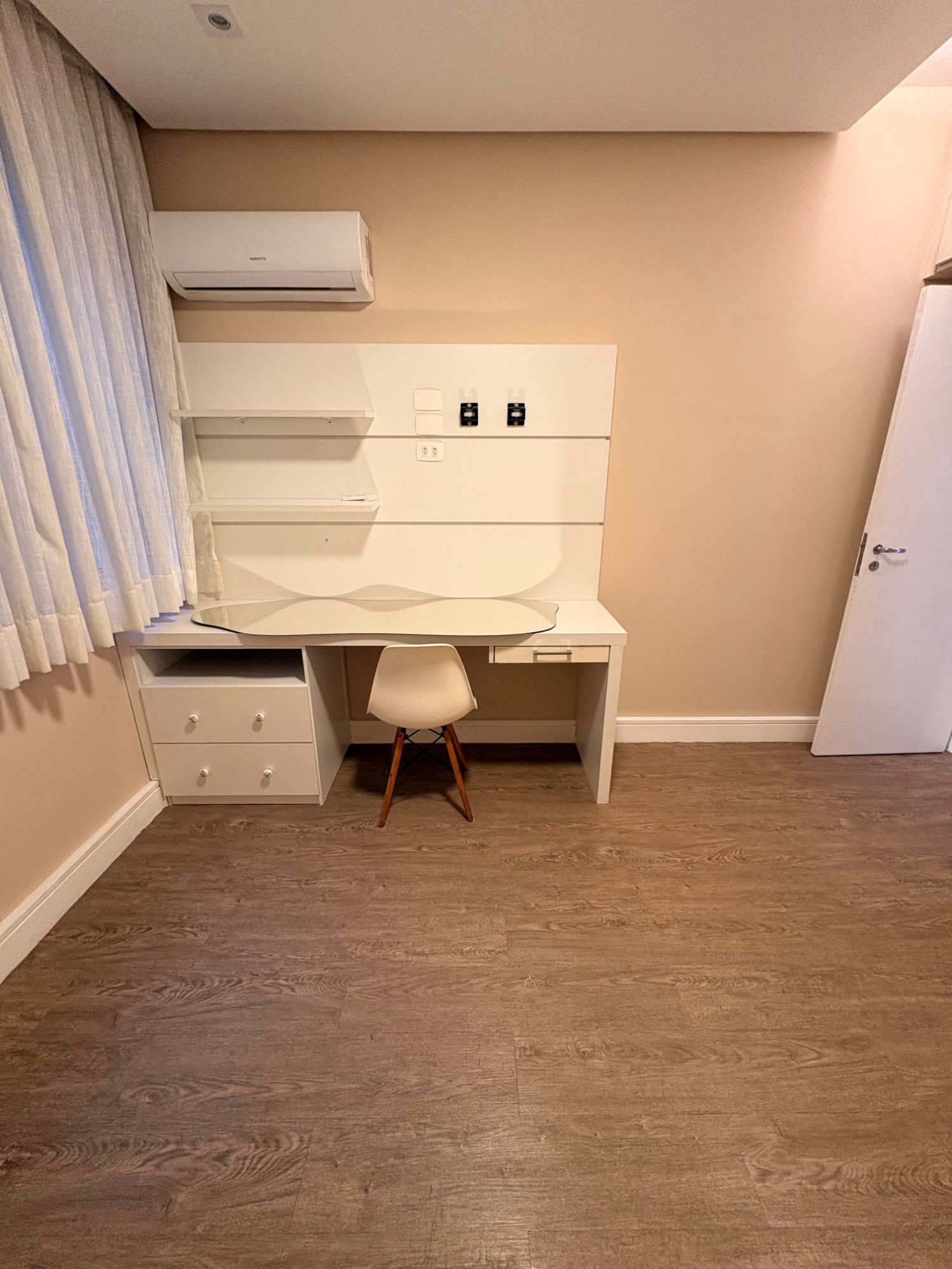 Apartamento de 2 quartos em Copacabana