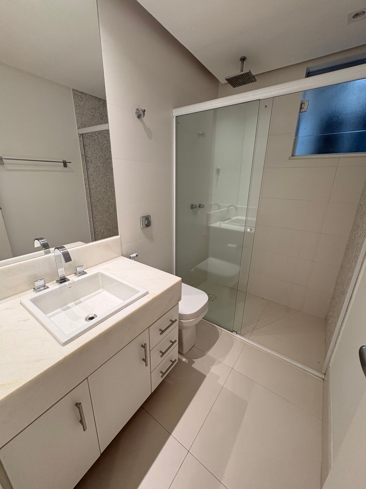 Apartamento de 2 quartos em Copacabana