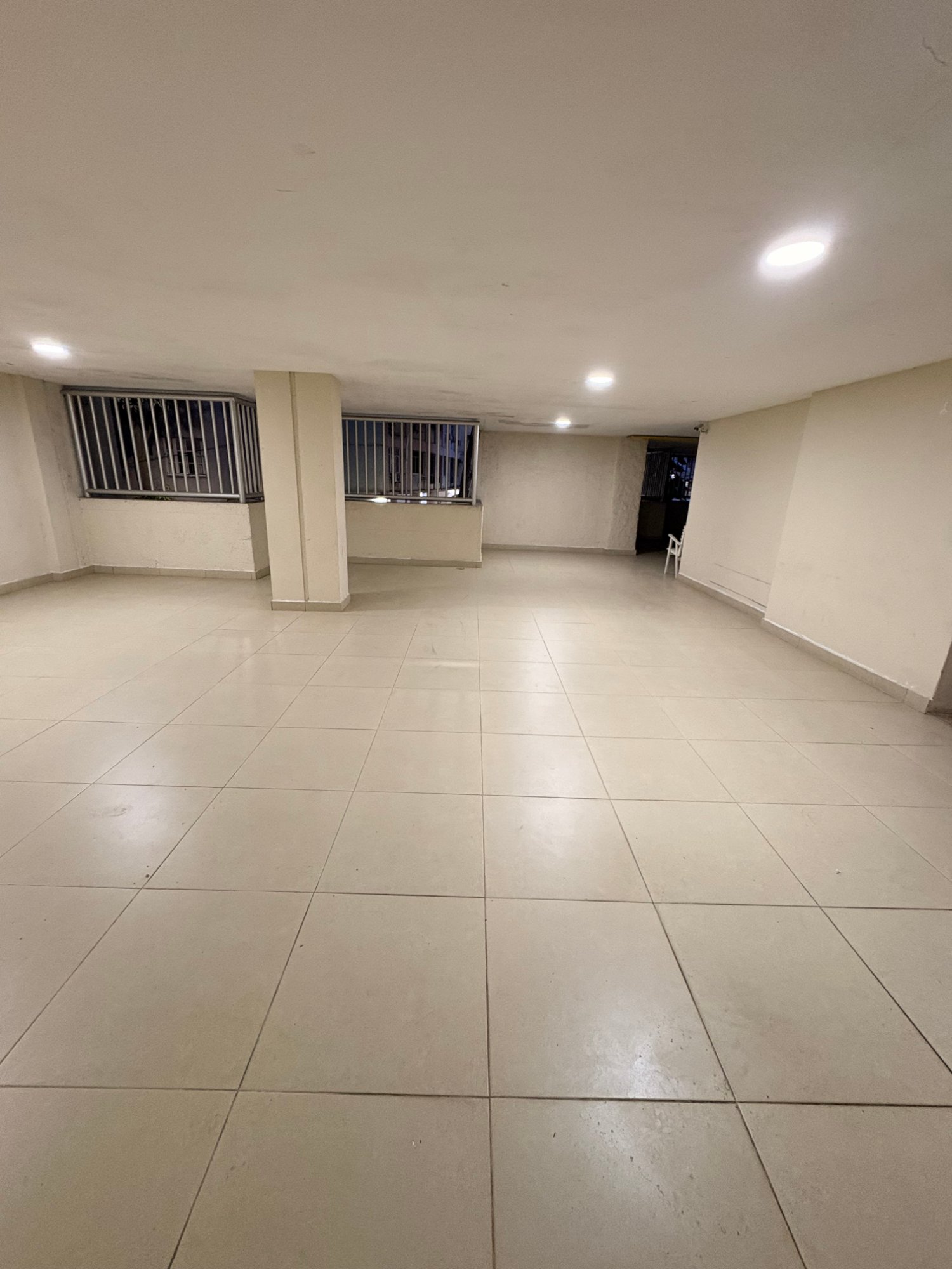 Apartamento de 2 quartos em Copacabana