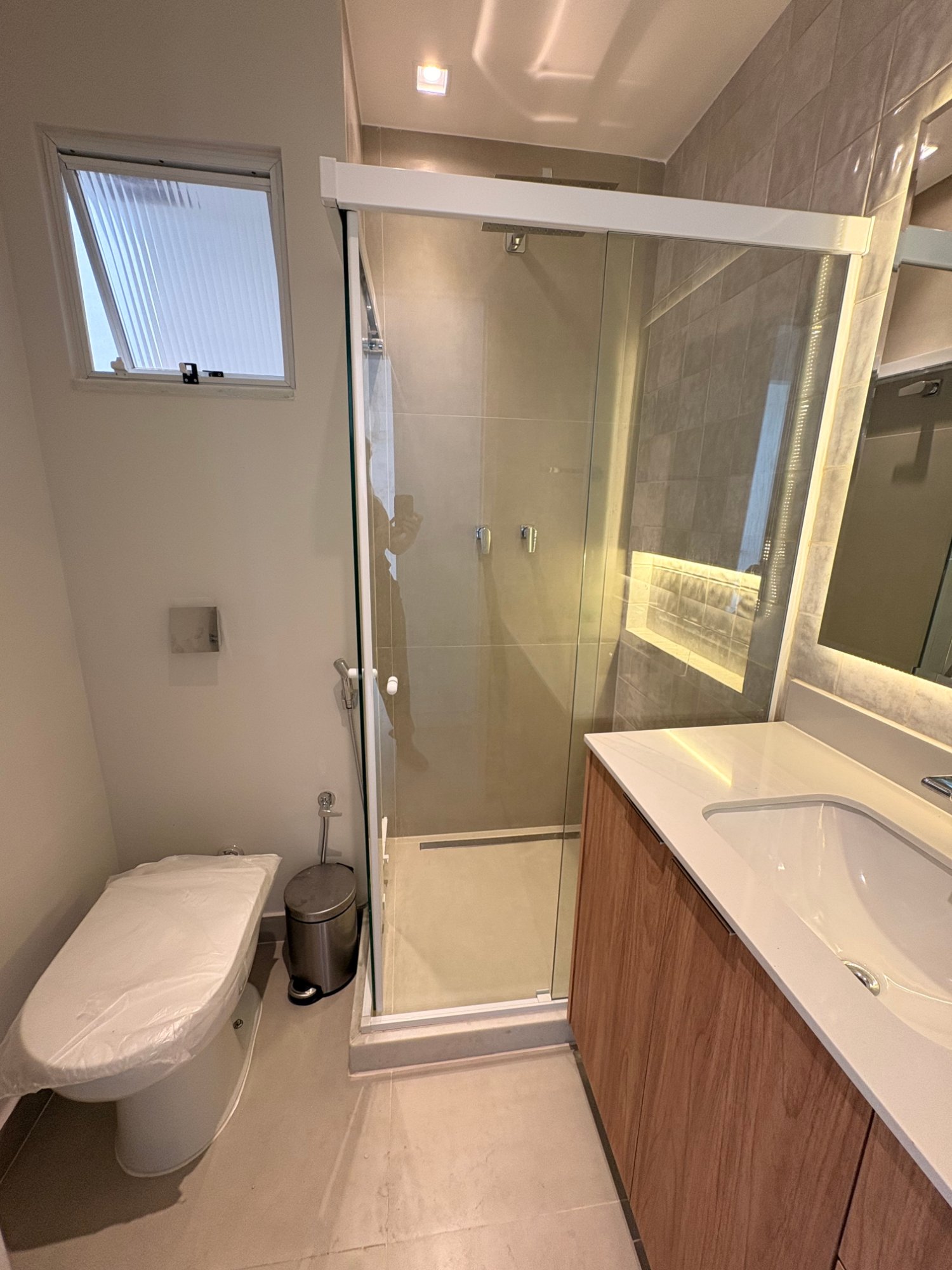 Apartamento de 2 quartos no Leblon