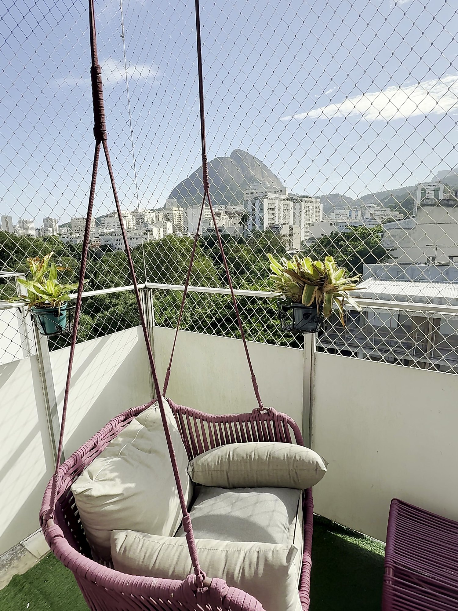 Apartamento de 2 quartos na Gávea, com vista para o Cristo