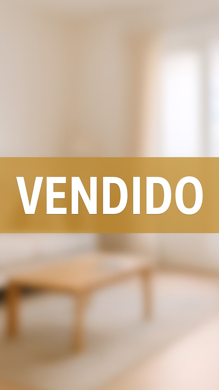 Capa do vídeo — Casa de 2 quartos no Jardim Botânico